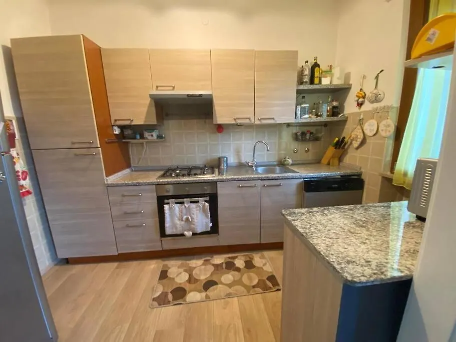 Casa Mari - Splendido Trilocale Lägenhet Marina Di Bibbona