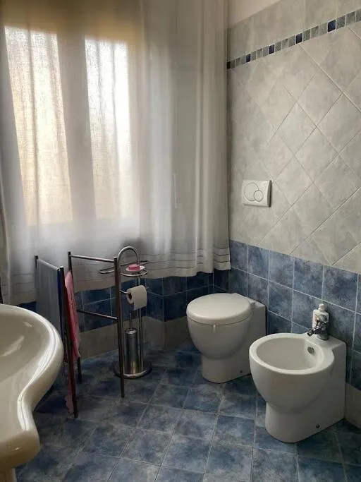 Casa Mari - Splendido Trilocale Lägenhet Marina Di Bibbona